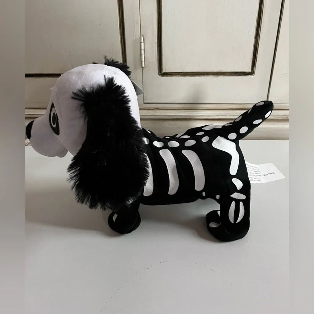 GEMMY Animated Skeleton Dog Black White Dances Plays Thriller 10